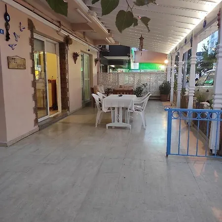 Hotel Ayhan Çeşme